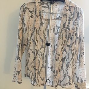 Express portofino Blouse size M