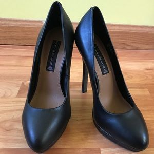 Steve Madden black heels - size 8