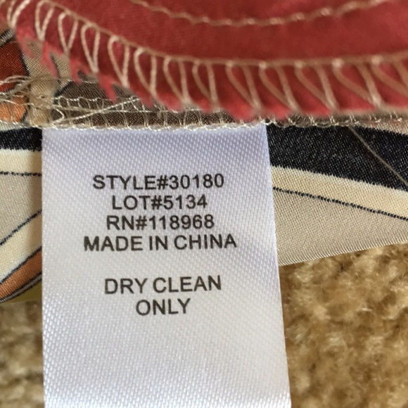 Dress - Picture 8 of 8