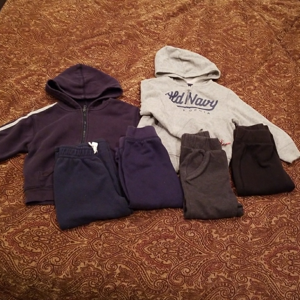 hoodies and sweat pants sz 2T