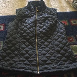 Grey puffer jacket