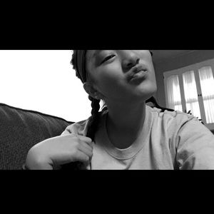 Meet your Posher, Jenna