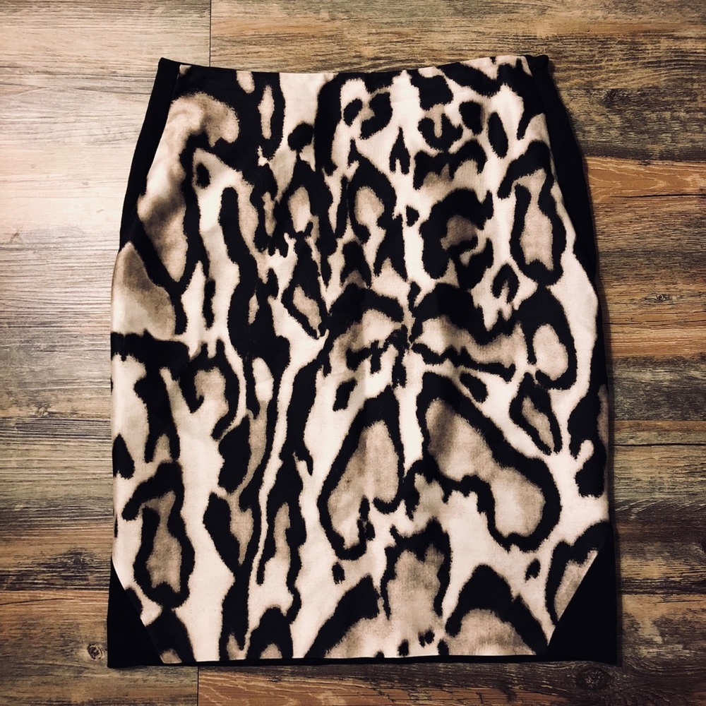 Diane Von Furstenberg Animal Print Pencil Skirt