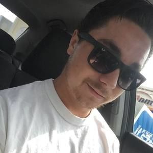 Meet your Posher, Thomas