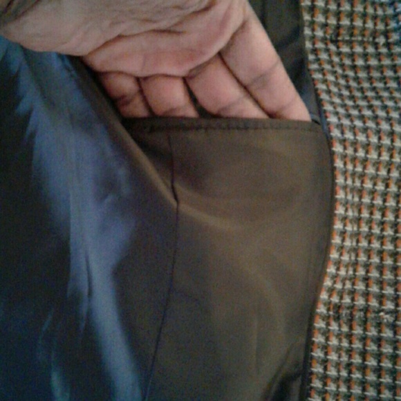 Jacket. - Picture 4 of 4