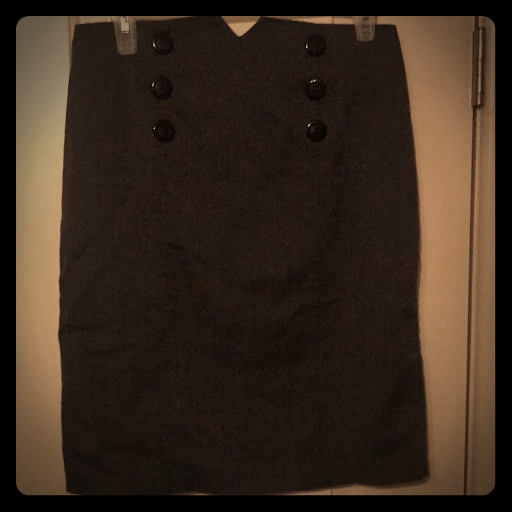 Grey skirt