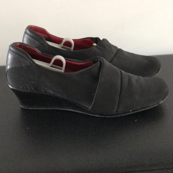 Kenneth Cole Reaction shoes size 8 - Picture 2 of 7