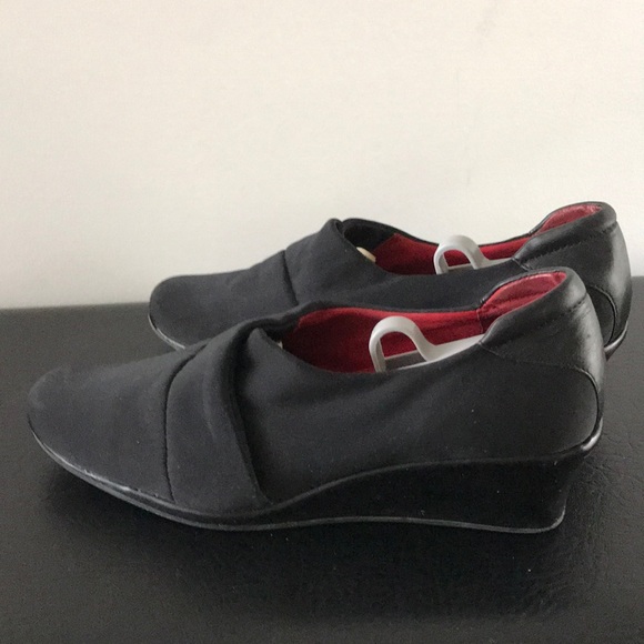 Kenneth Cole Reaction shoes size 8 - Picture 4 of 7