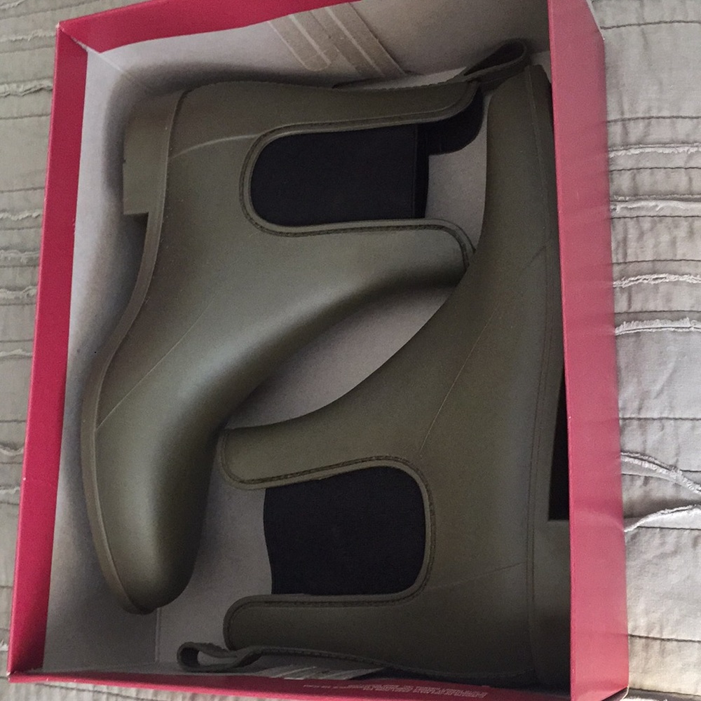 Rain boots
