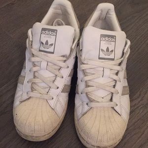 Adidas Superstar Sneakers