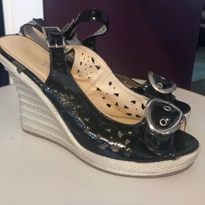 Black and Tan strap wedges with buckle size 7