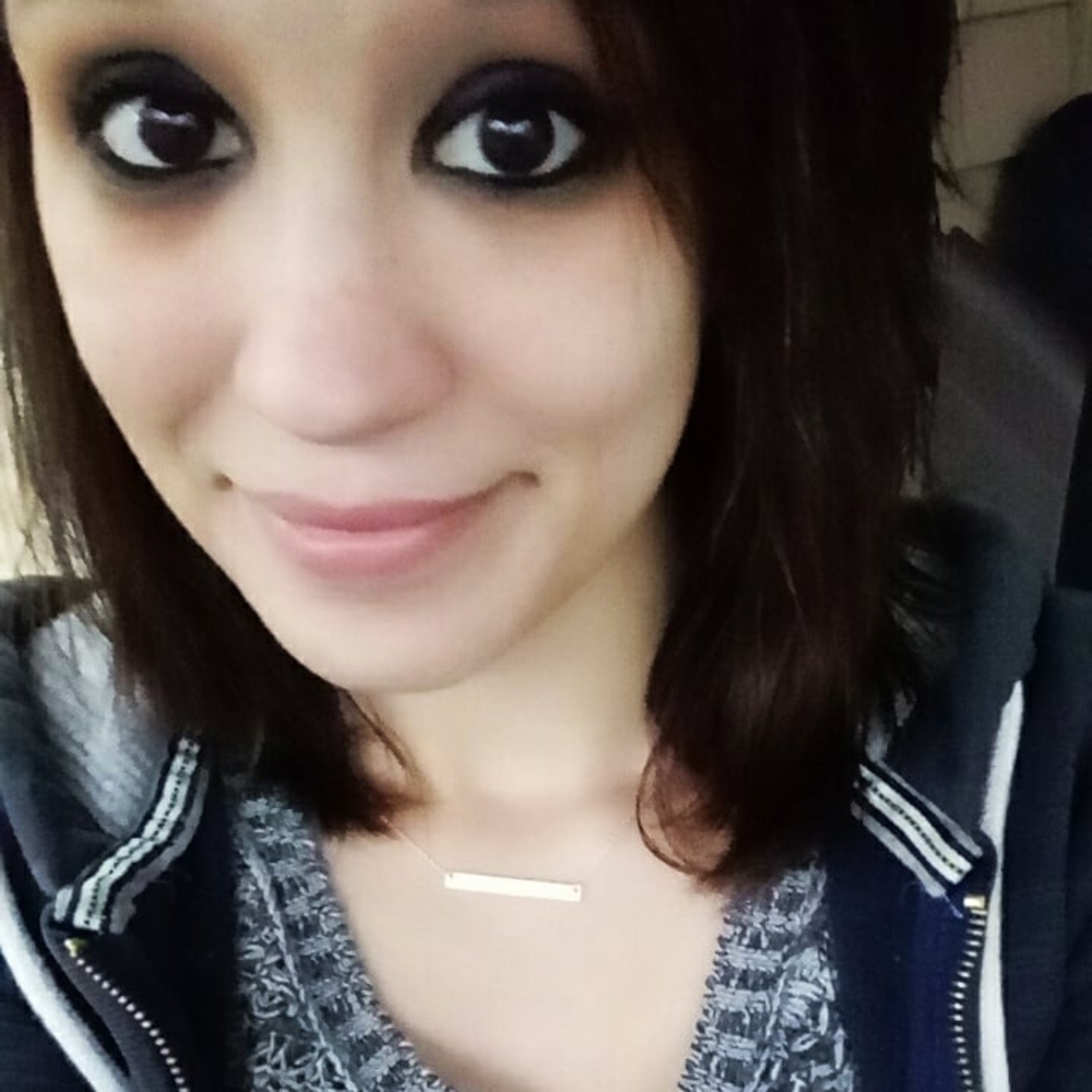 Meet your Posher, Courtney