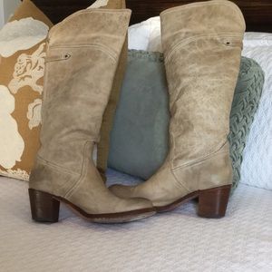 Frye cream distressed leather boots size 10