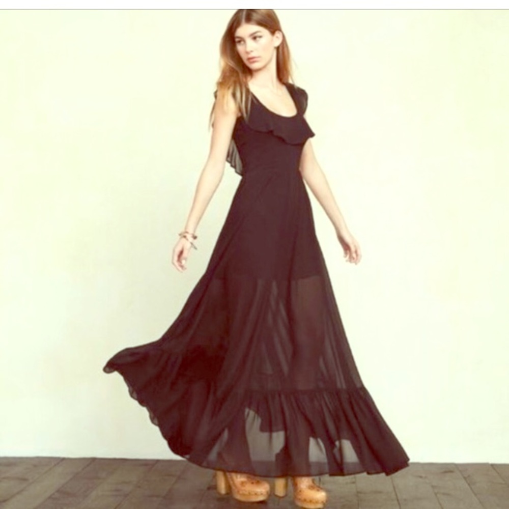 REFORMATION Peony Dress