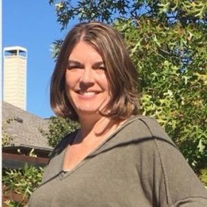 Meet your Posher, Joanie