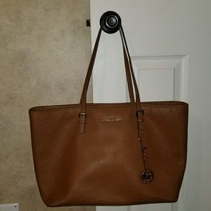 Michael Kors tote