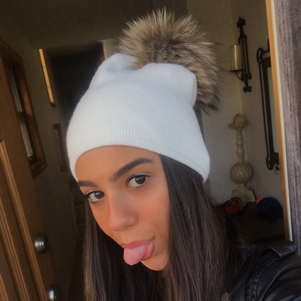 REAL RABBIT FUR POMPOM BEANIE GORGEOUS!!!!