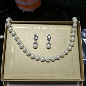 🛍 Beautiful necklace & earrings ⚪