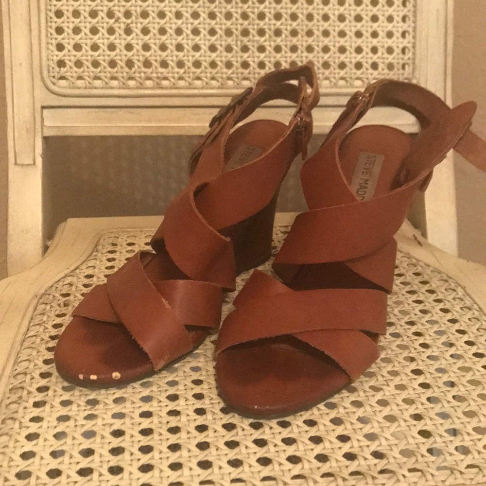 🔪 Steve Madden wedge