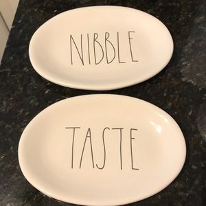 Rae Dunn Ovals Taste & Nibble