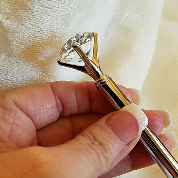 Accessories - 💎Shine Bright Like A💍Diamond Pen