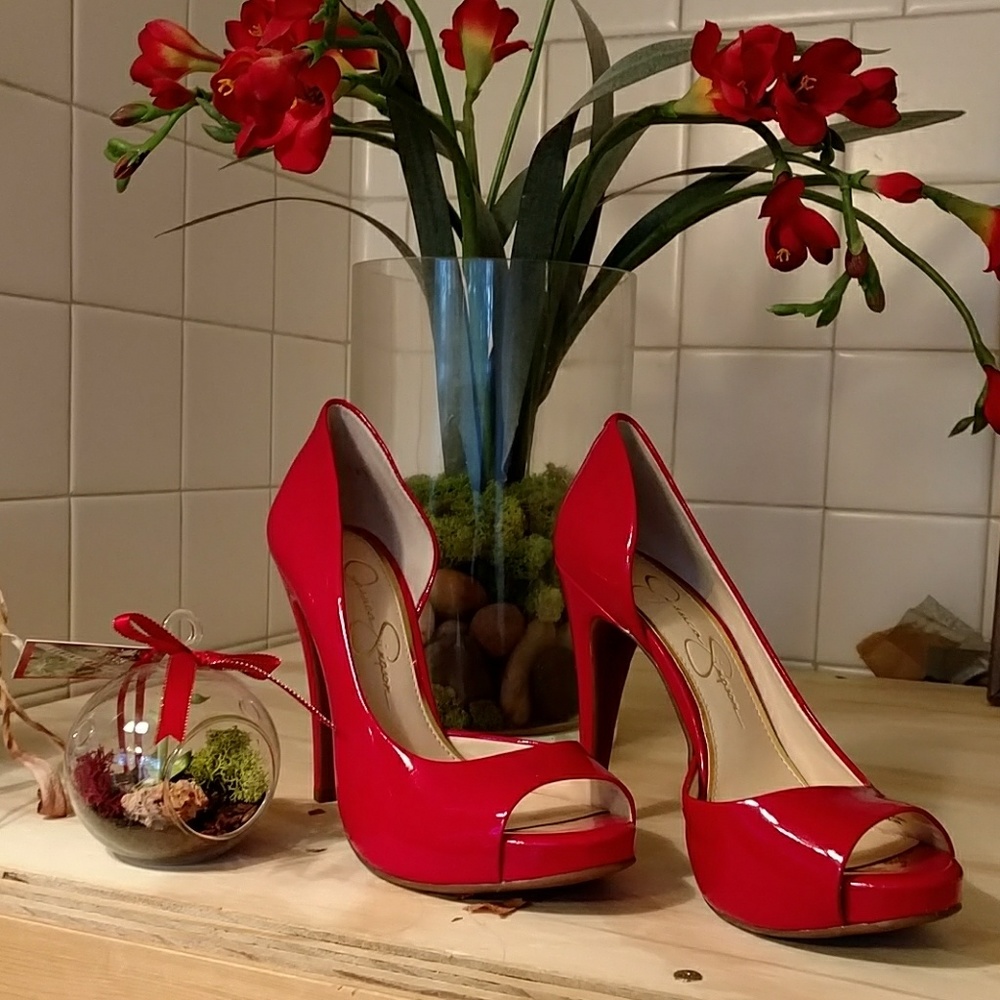 New Jessica Simpson hot red heels!