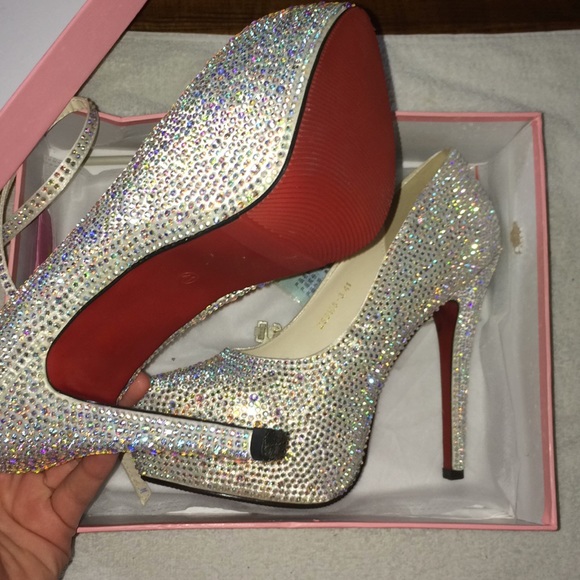 Sparkly heals - Picture 2 of 6