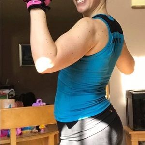 P90X form fitting sweat 💦 wicking top