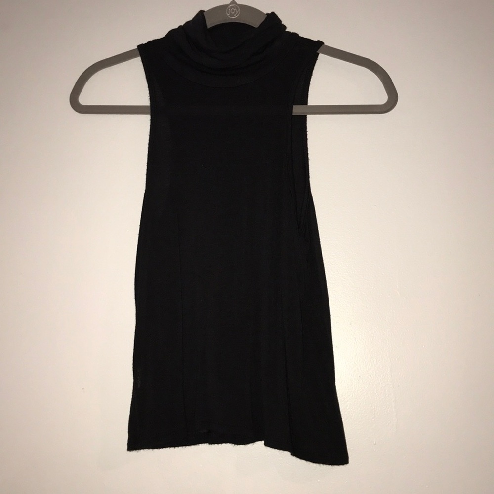Black turtle neck tank top. XS