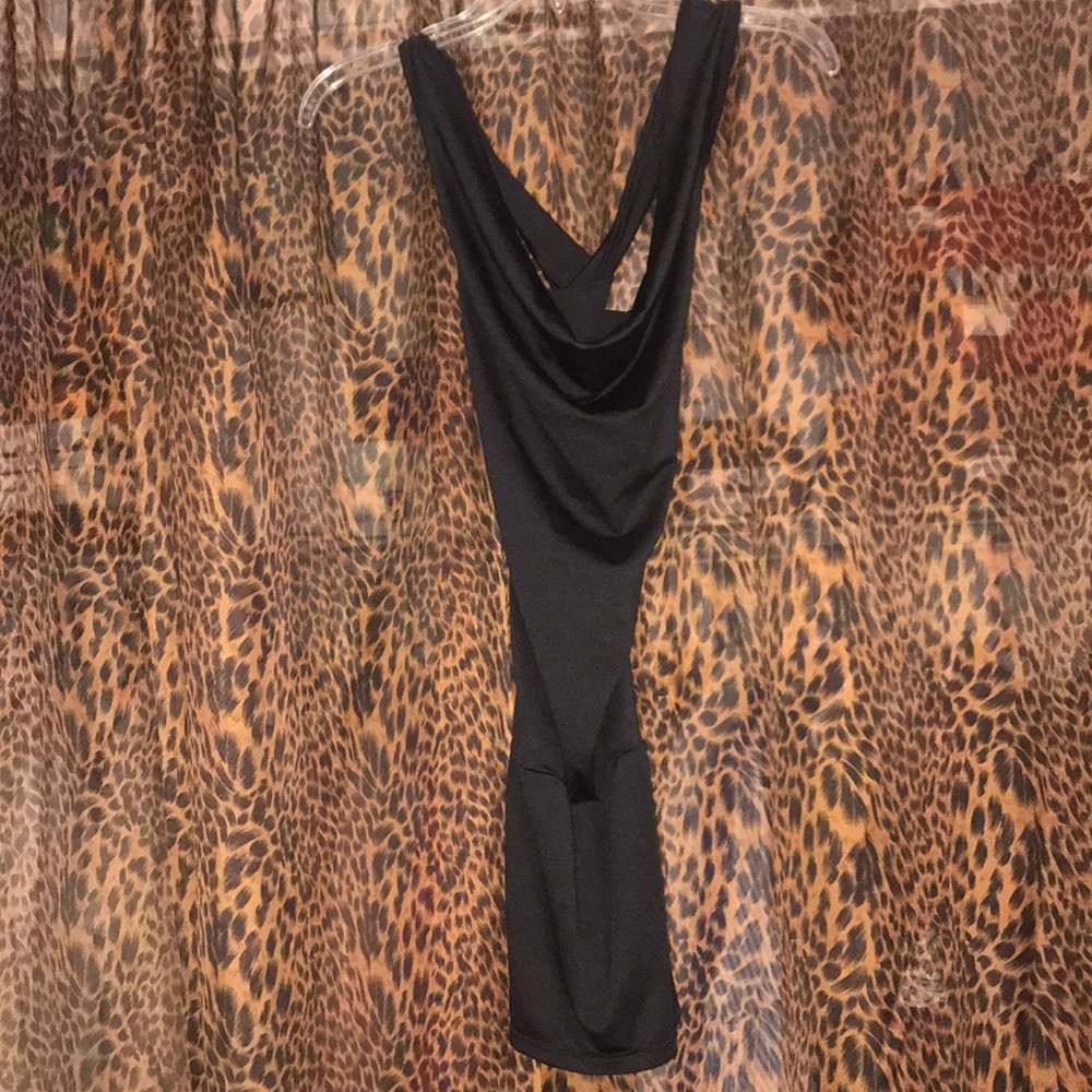 ‼️Sexy open back top🖤