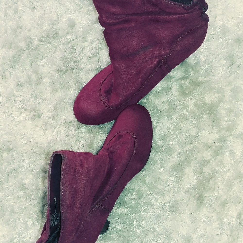 Boots - Picture 3 of 3