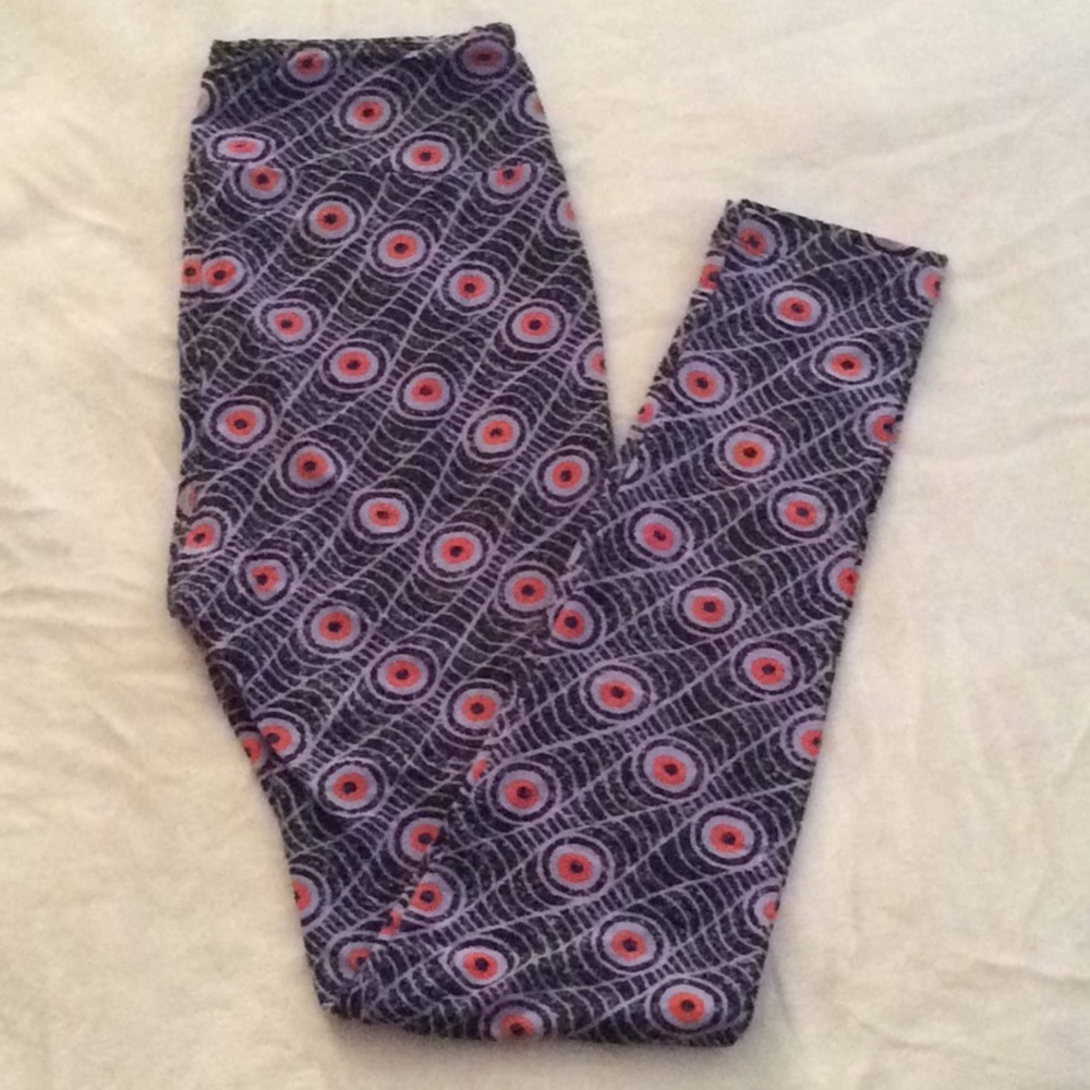 Web and eye ball lularoe legging