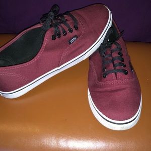 VANS maroon sneakers