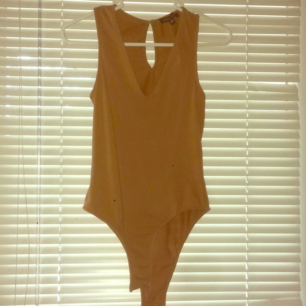 Kendall and Kylie bodysuit size XS