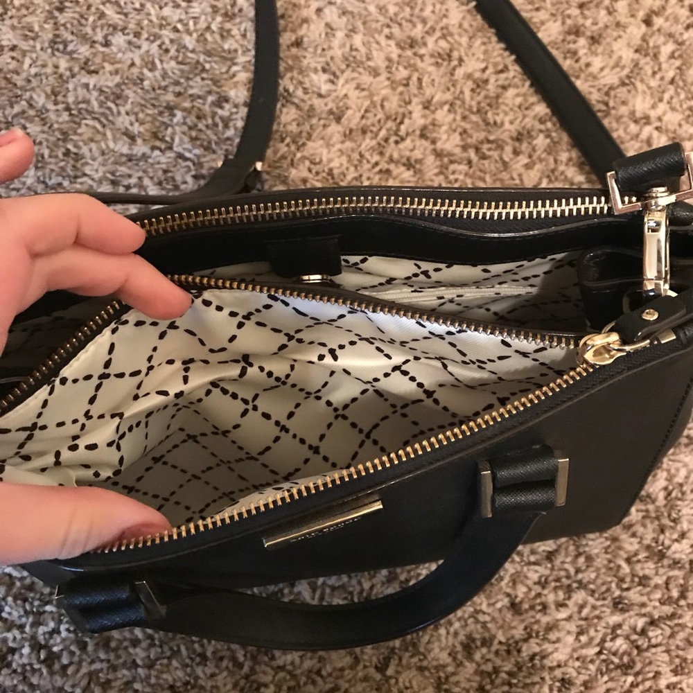 Kate Spade Purse - Picture 3 of 6