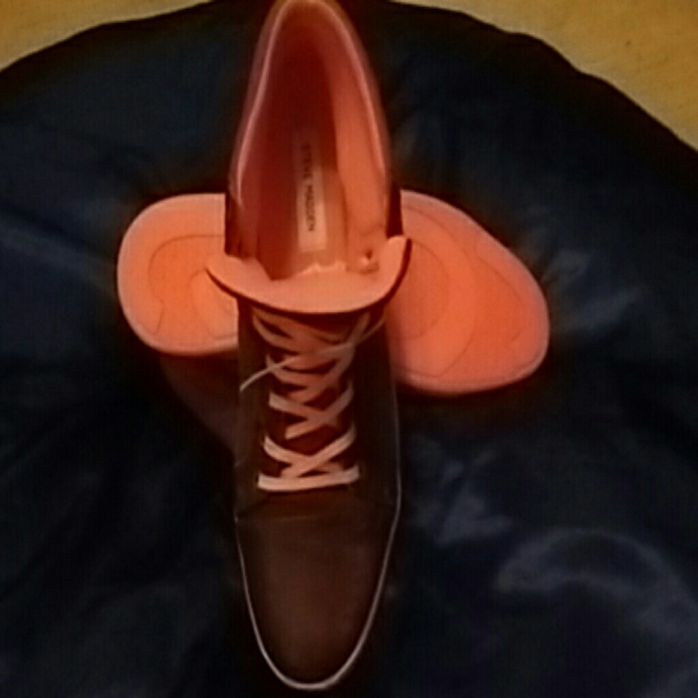 Steve Madden Sneakers