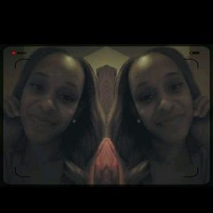 Meet your Posher, Ciara