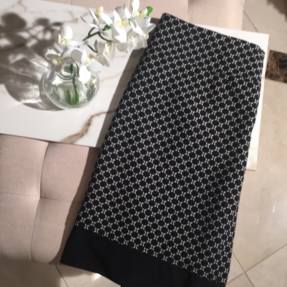 Ann Taylor size 6 skirt