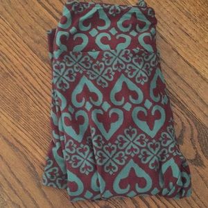LuLaRoe leggings OS purple teal/green worn once!