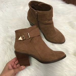 Forever 21 brown buckled boots with small heel
