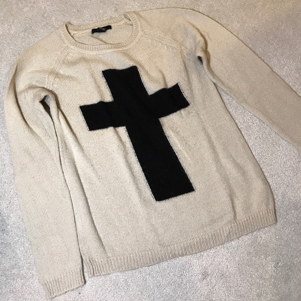 Forever 21 sweater with Cross in middle