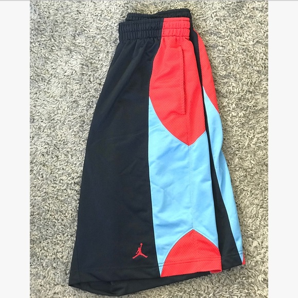 Jordan Other - Jordan men’s basketball shorts size medium