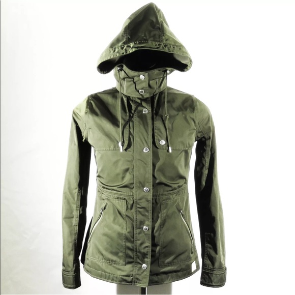 🚫 SOLD Abercrombie & Fitch 2 In 1 Nylon Jacket - Picture 2 of 7