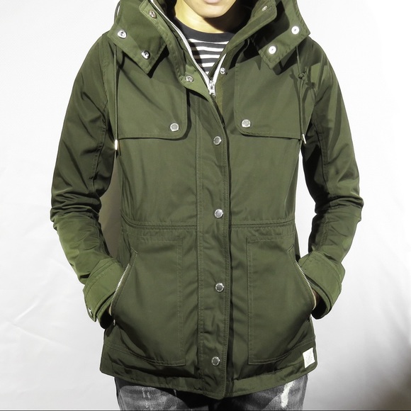 🚫 SOLD Abercrombie & Fitch 2 In 1 Nylon Jacket - Picture 6 of 7