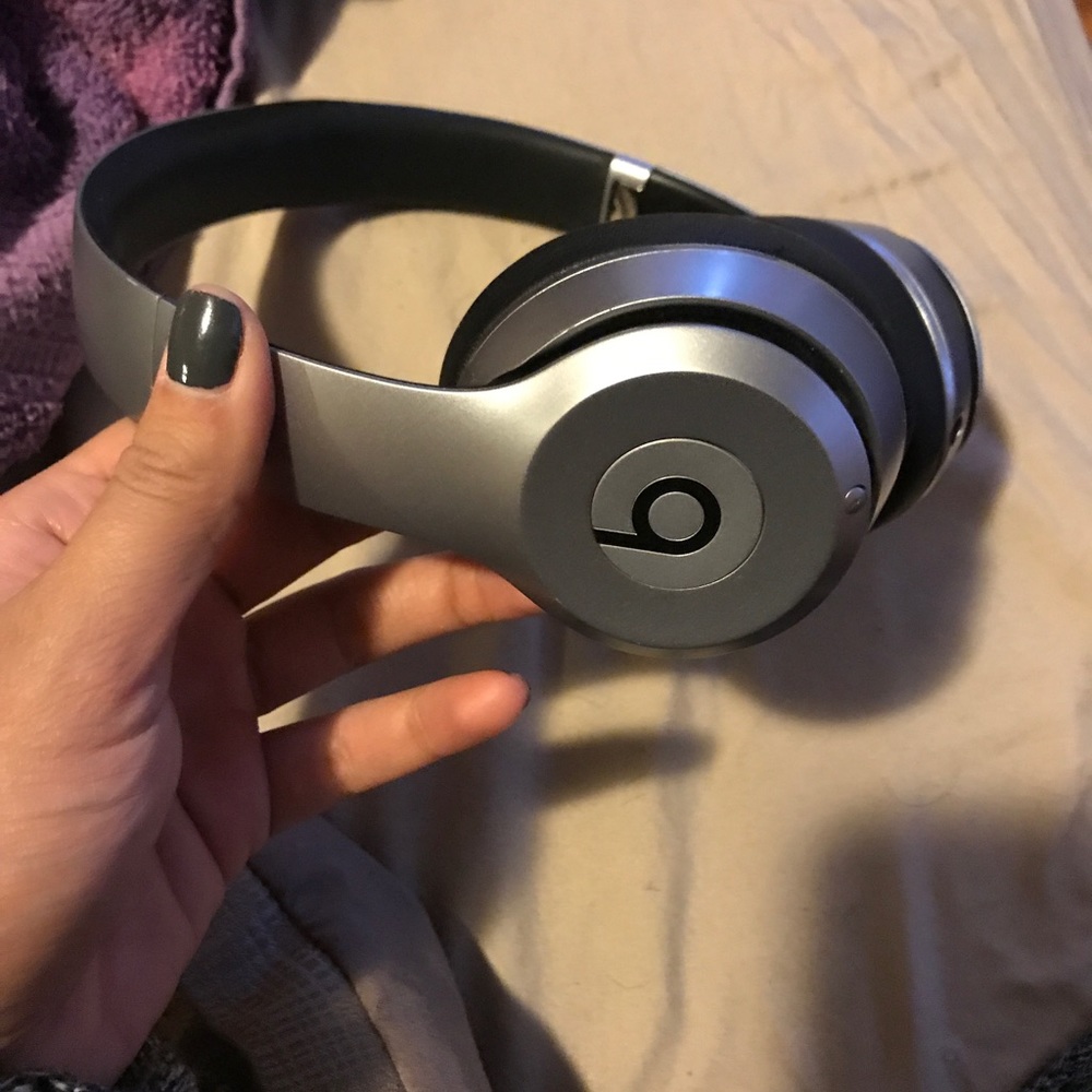 Only used a couple of times! Perfect condition