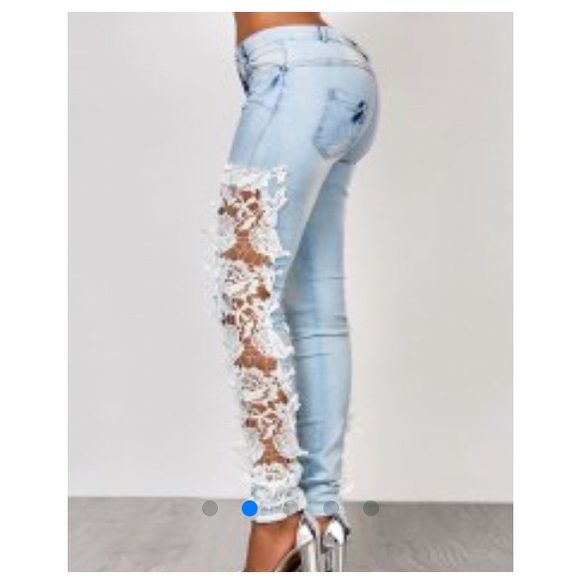 1 pair left! NWT acid washed lace skinny jeans - Picture 2 of 6