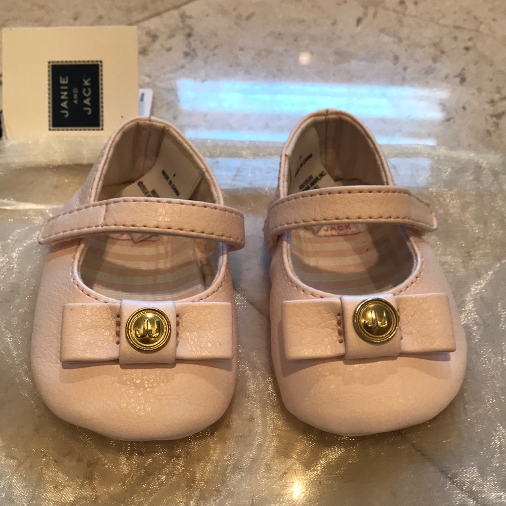 Baby shoes