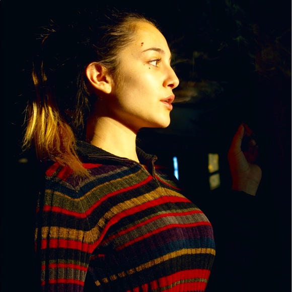 Meet your Posher, Gabrielle - Picture 1 of 1