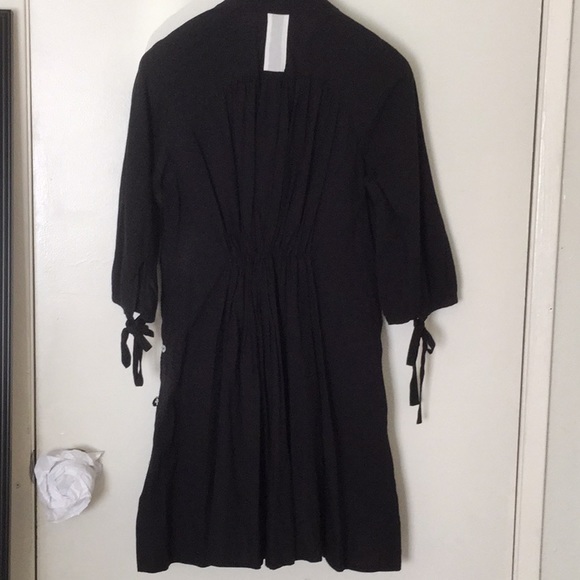 Beautiful Rare Dress from 27 Friday Bangkok - Picture 4 of 5