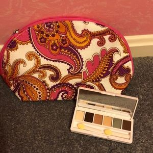 Makeup bag & eyeshadow palette